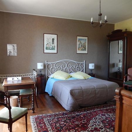 Chambres D'Hotes - Domaine Des Perrieres Crux-la-Ville Szoba fotó